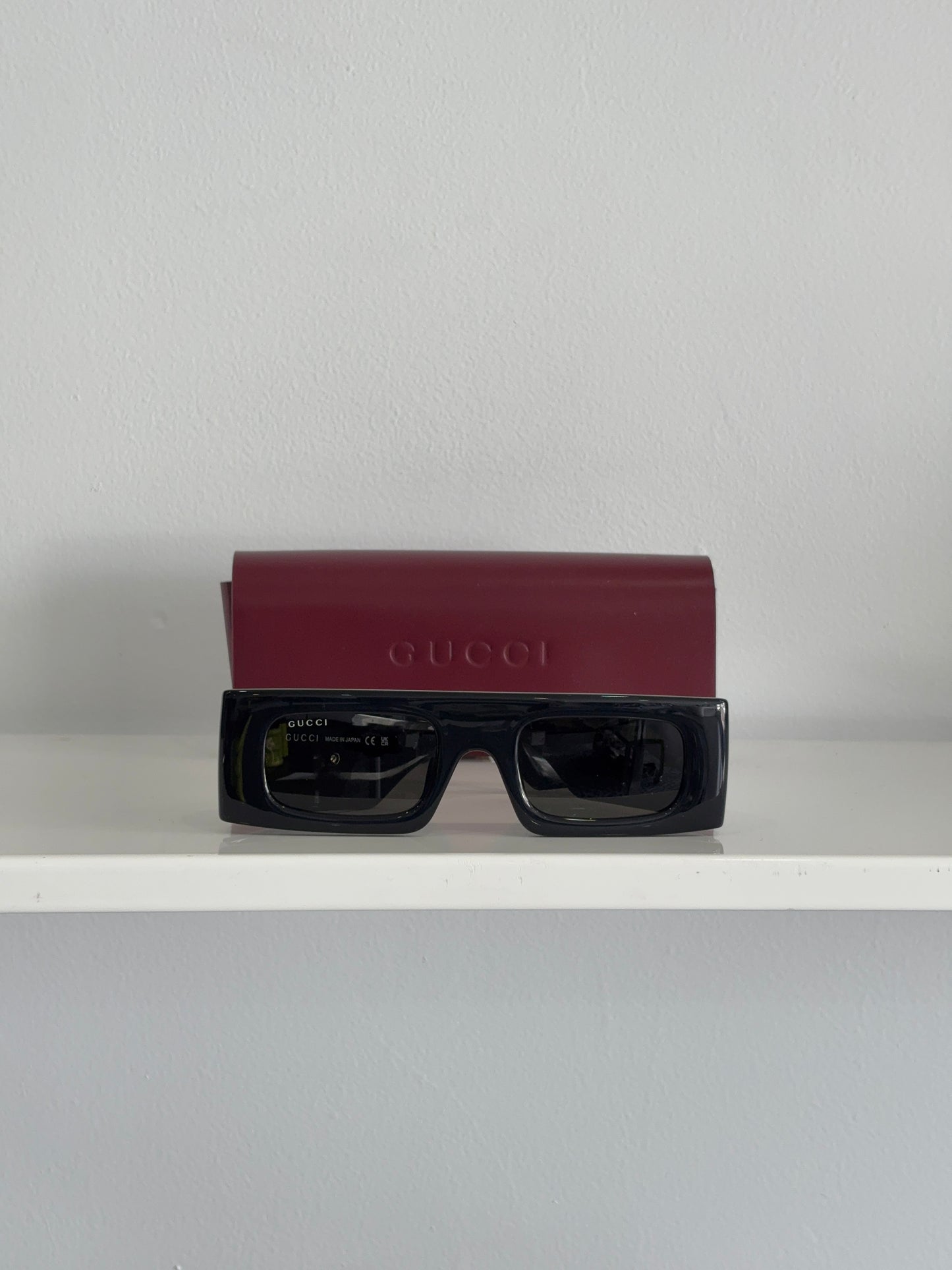 Gucci GG Rectangle Sunglasses 1646S