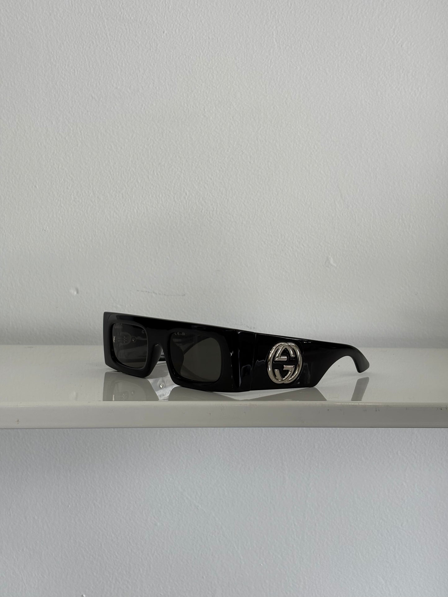 Gucci GG Rectangle Sunglasses 1646S