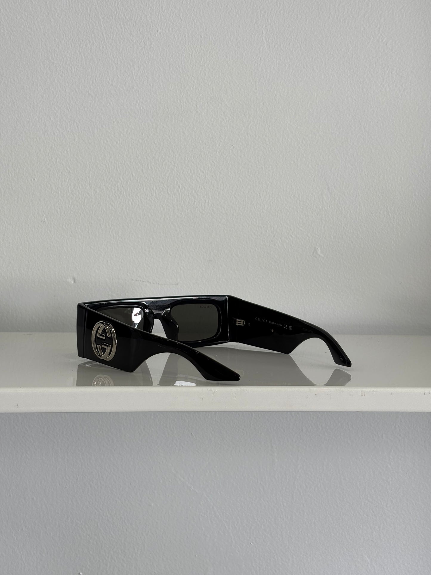 Gucci GG Rectangle Sunglasses 1646S