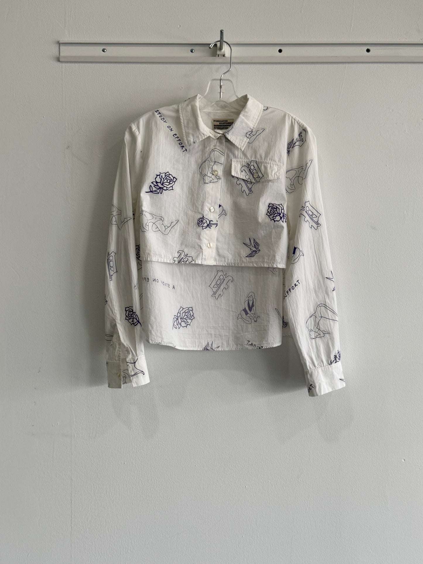 Baum And Pferdgarten Drawing Crop LS Top