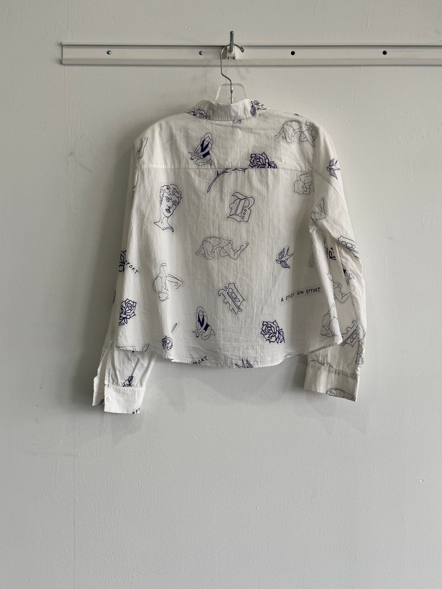 Baum And Pferdgarten Drawing Crop LS Top